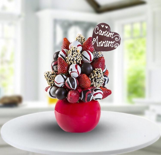 Sweet Flowers Çilek ve Truffle Anneler Günü